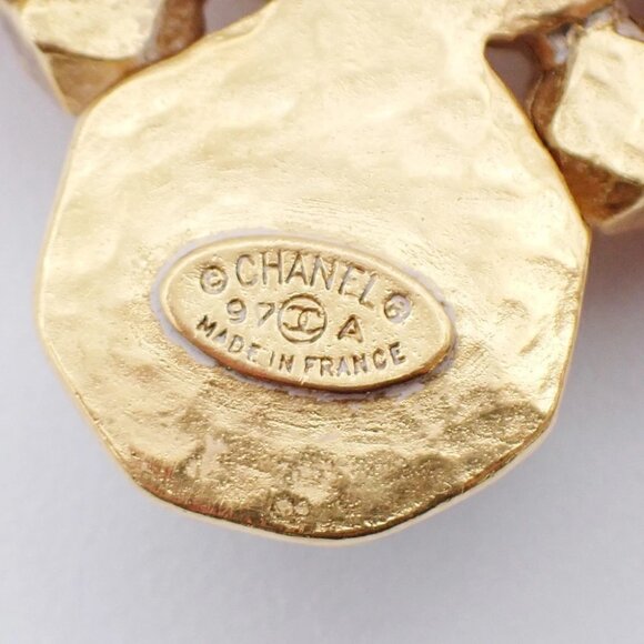 CHANEL CC Logo Gripoix Glass Brooch 97A Gold France Green Red Vintage 10RL404 - Picture 6 of 6